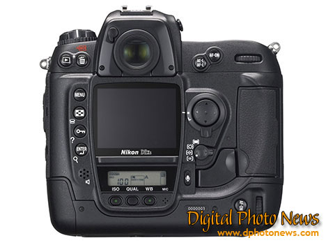 Nikon D2Xs dSLR camera